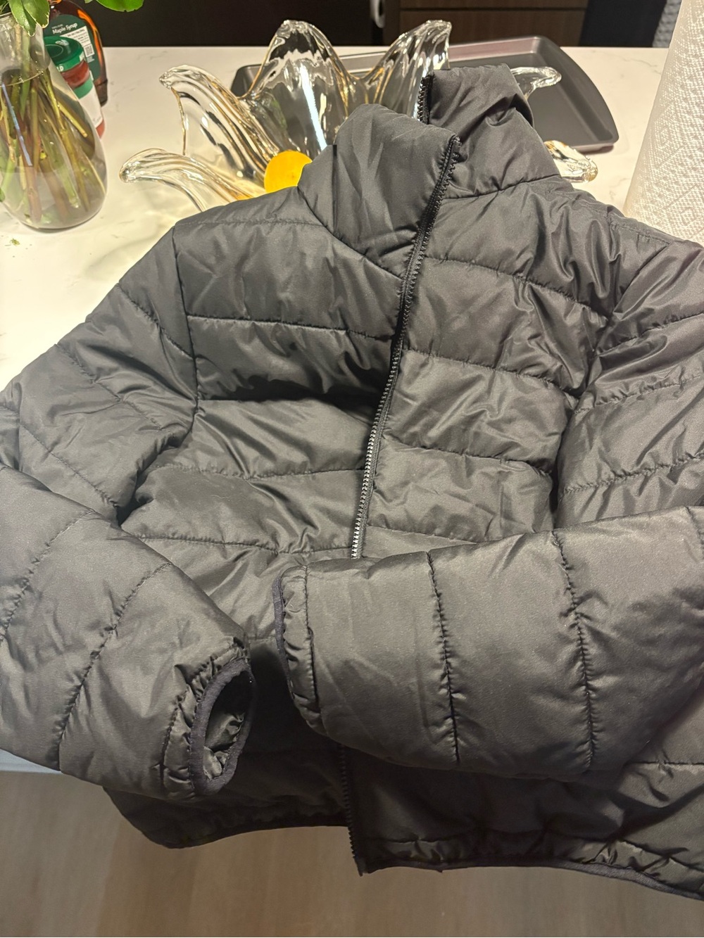 Puffer Jacket in Black
